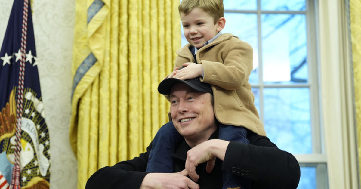 Oval Ofis’in yıldızı: X Musk